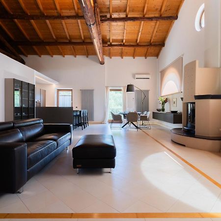 Cason Degli Ulivi Apartment Rivoli Veronese Bagian luar foto