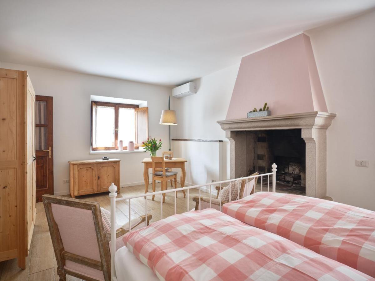 Cason Degli Ulivi Apartment Rivoli Veronese Bagian luar foto