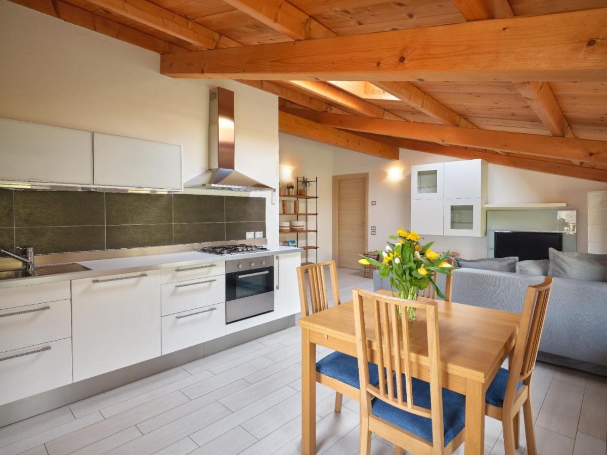 Cason Degli Ulivi Apartment Rivoli Veronese Bagian luar foto