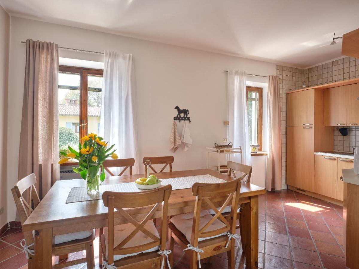 Cason Degli Ulivi Apartment Rivoli Veronese Bagian luar foto