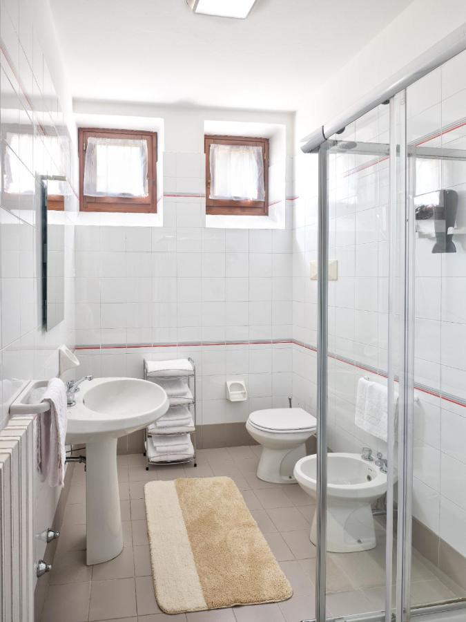 Cason Degli Ulivi Apartment Rivoli Veronese Bagian luar foto