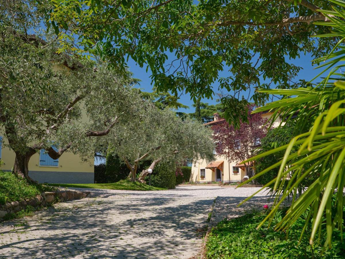 Cason Degli Ulivi Apartment Rivoli Veronese Bagian luar foto